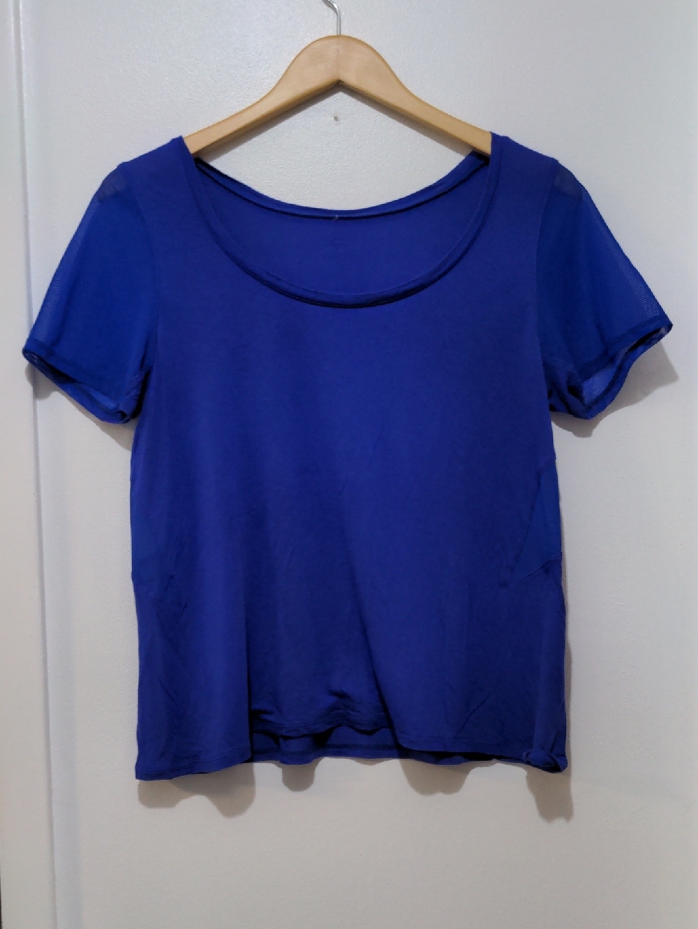 ALO Yoga Abyss SS Tee